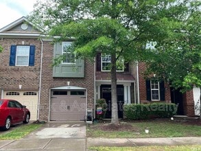 Building Photo - 124 Longchamp Ln