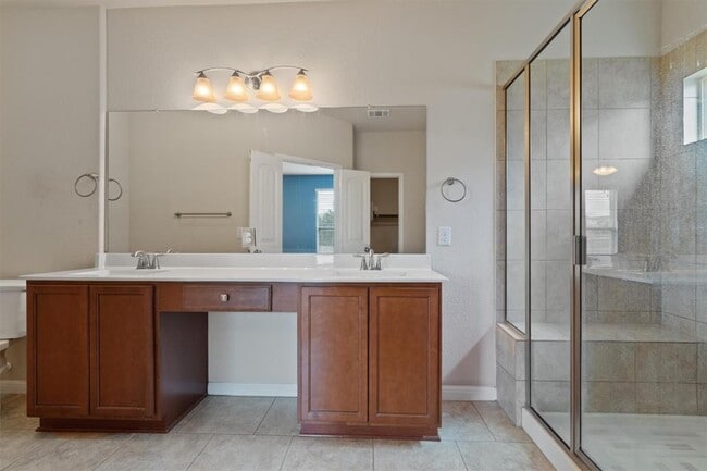 Building Photo - 533 Jess Maynard Trail