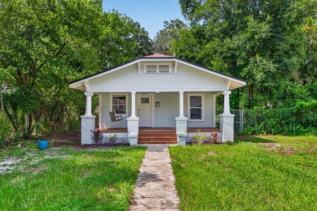 Building Photo - 1016 E Ida St