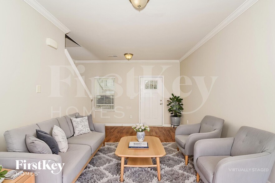 Building Photo - 5069 Bella Ct