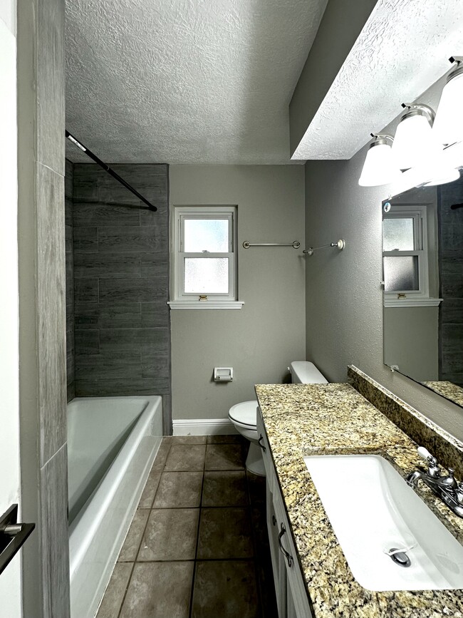 Bathroom - 15231 Highsprings Dr