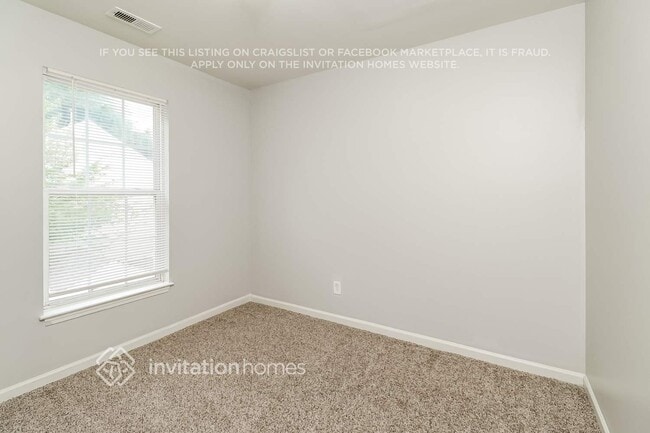 Building Photo - 5310 Peachwood Dr