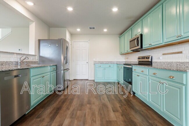 Building Photo - 6110 Willow Point Blvd