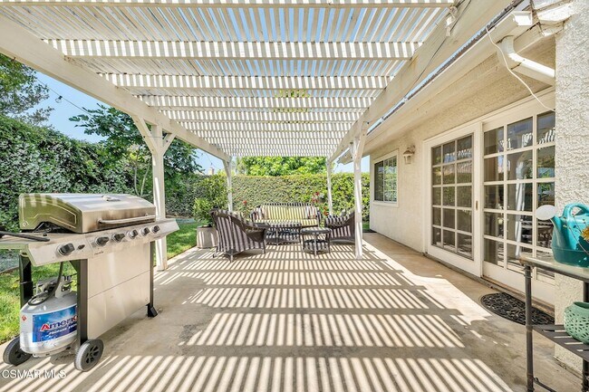Building Photo - 5050 Golden Nugget Way