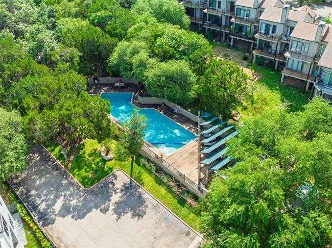 Building Photo - 1735 Spyglass Dr