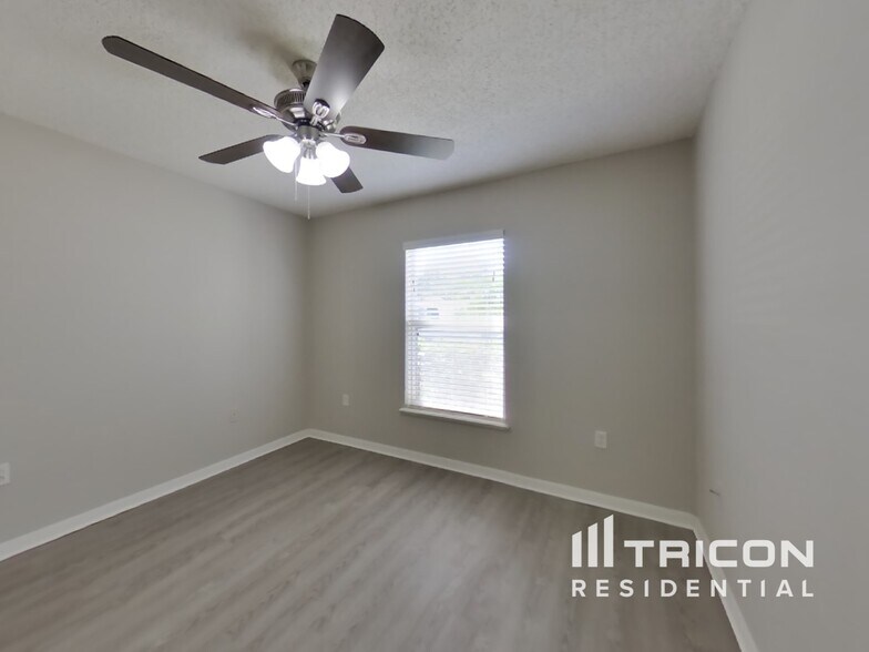 Building Photo - 1608 Cornerview Ln