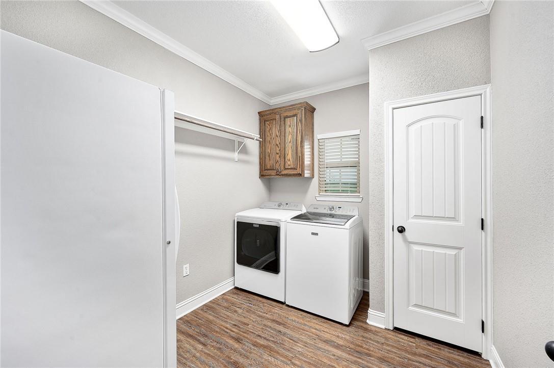 Building Photo - 754 Ziegler Ln