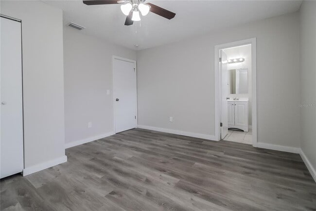 Building Photo - 1310 Cypress Ave