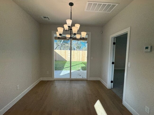 Building Photo - NEW CONSTRUCTION- Never been lived in - 4 bed, 3 bath, 2 car garage!