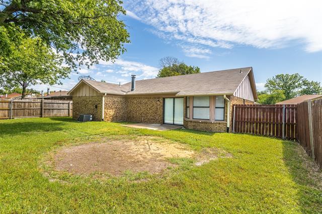 Building Photo - 6409 Plainview Dr