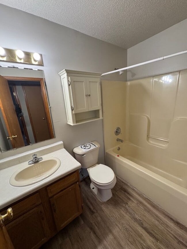 Building Photo - 6621 Wood Rim Run