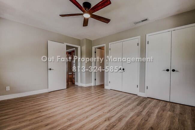 Building Photo - Home & Bonus Space Near Gulf Beaches — Ready for Move-In