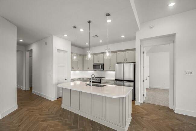 Building Photo - 21747 Zebra Swallowtail Dr