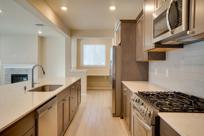Building Photo - Covington 4 Bedroom on Easthilll