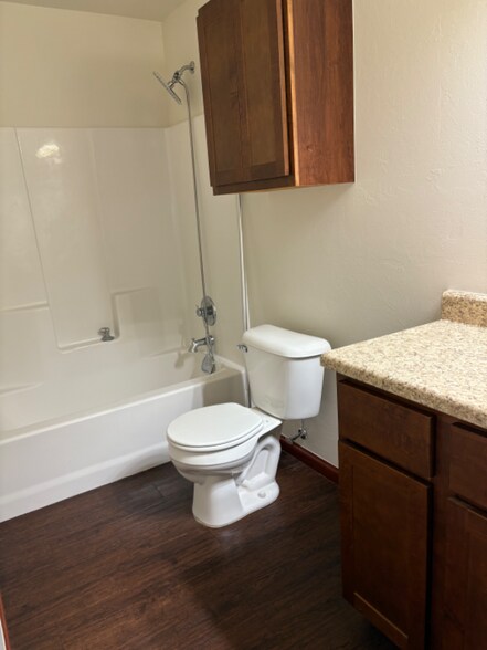 Building Photo - 1609 Lawter