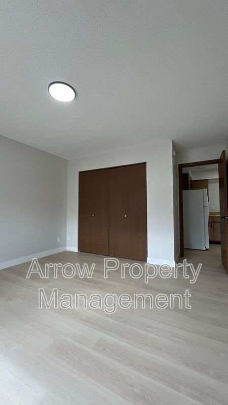 Building Photo - 2323 T St