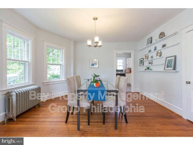 Building Photo - 501 E Mt Airy Ave