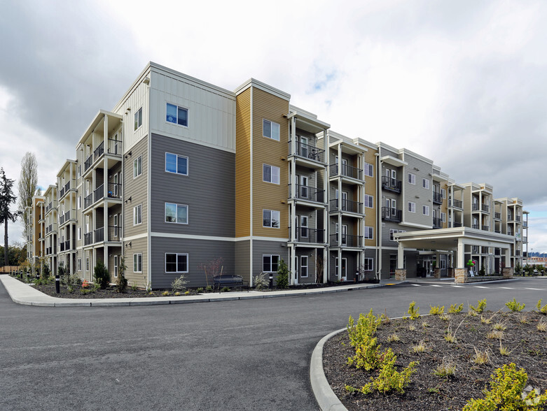 Primary Photo - Estates at Hillside Gardens Affordable Sen...
