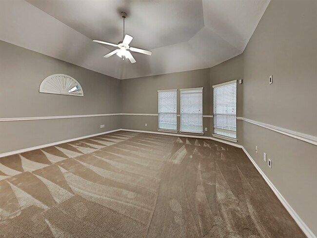 Building Photo - 16539 Mesa Point Dr