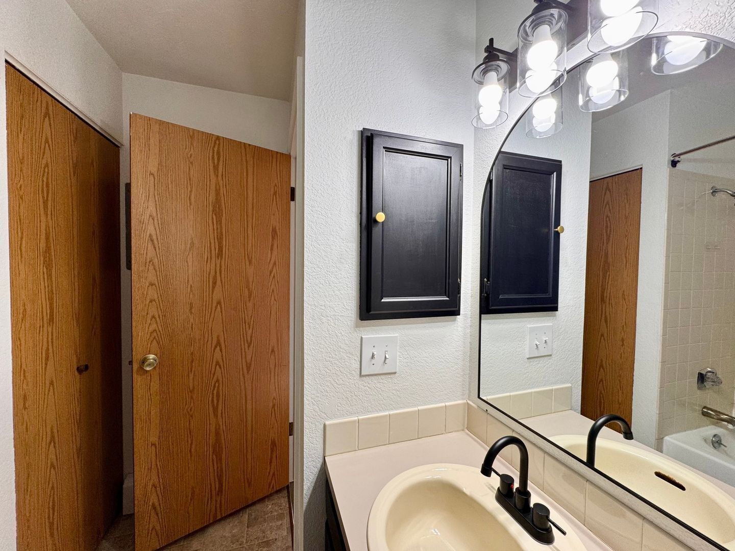 Building Photo - 3575-3528 28th St