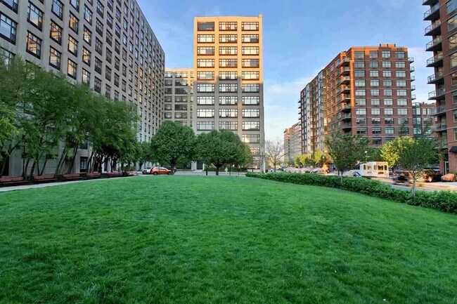 Building Photo - 1500 Washington St