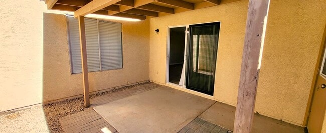 Building Photo - Gorgeous Remodeled 2 Bed / 1 Bath Patio Home – Tempe/Mesa Border!