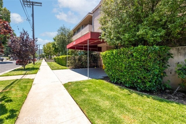 Building Photo - 4487 Colbath Ave