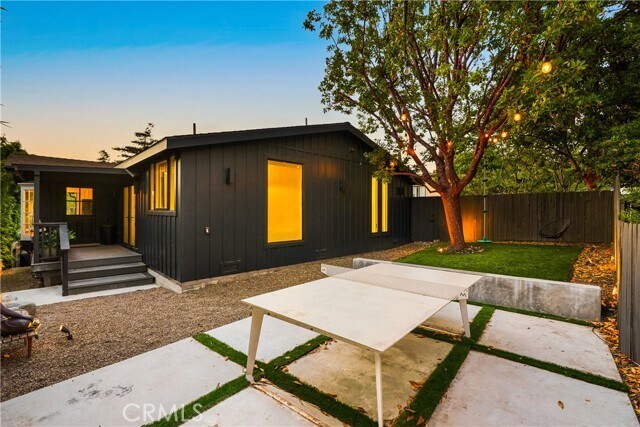 Building Photo - 592 Bluebird Canyon Dr