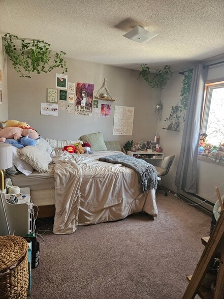 Building Photo - 216 West Ave