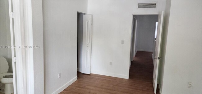 Building Photo - 8450 SW 150th Ave