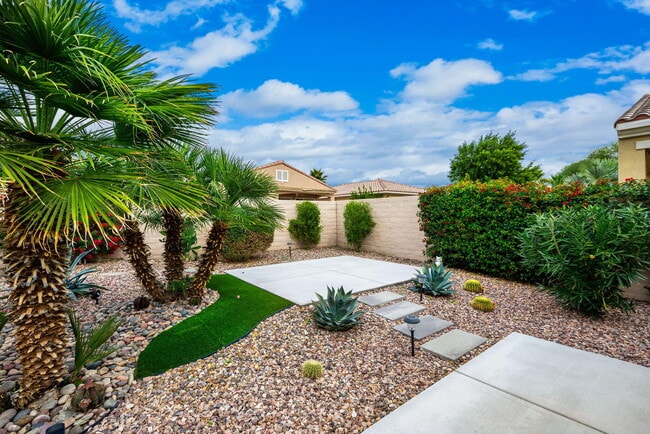 Building Photo - 81648 Avenida De Musica