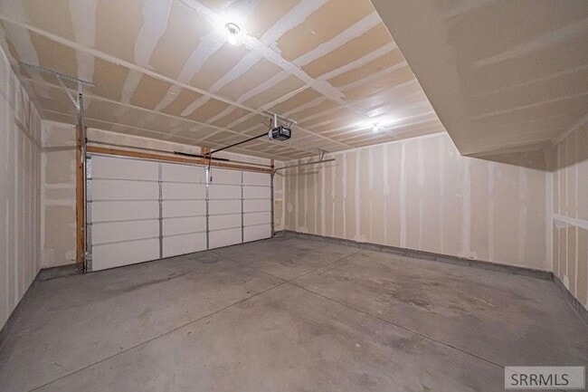Building Photo - 651 S 2400 W