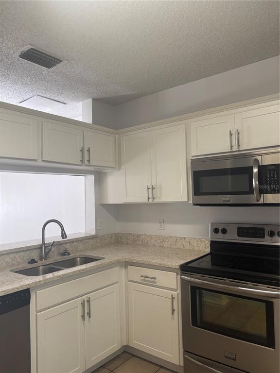 Building Photo - 6308 Bayside Key Dr