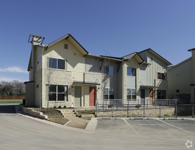 Building Photo - Cooper Villas