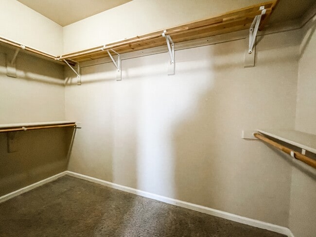 Building Photo - 1837 Boardwalk Dr
