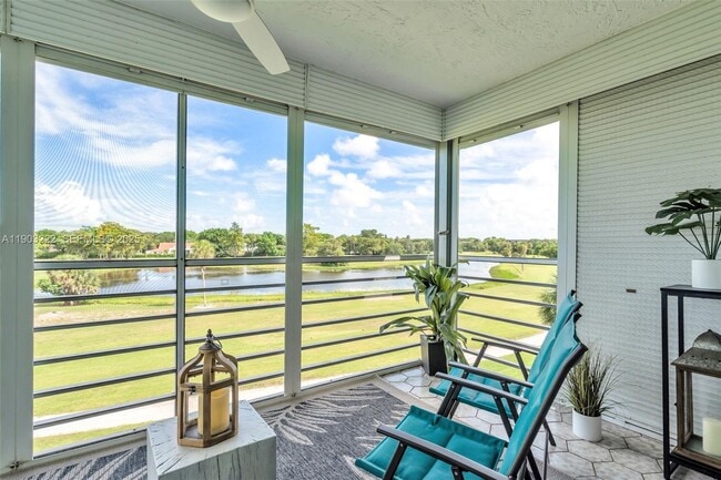 Building Photo - 808 Cypress Blvd