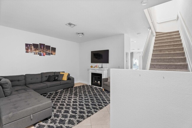 Building Photo - 5313 Ashley River Rd