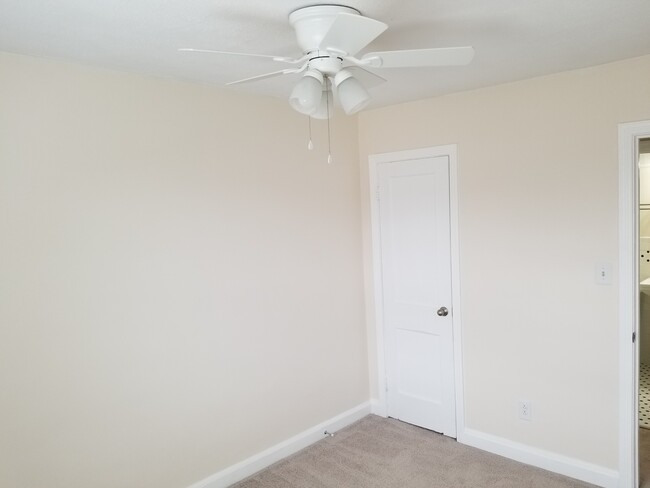 Bedroom 2 - 1405 Taylor Ave