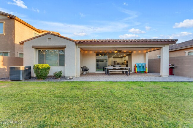Building Photo - 3938 E Ficus Way