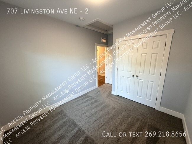 Building Photo - 707 Livingston Ave NE