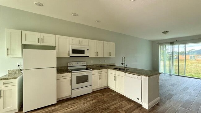 Building Photo - 710 Leopard Ct