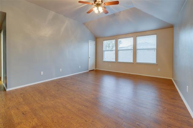 Building Photo - 506 Hickory Ln