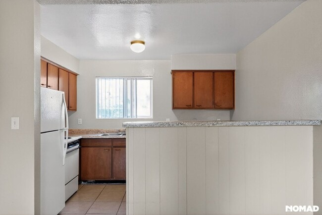 Building Photo - 6502 N 17th Ave