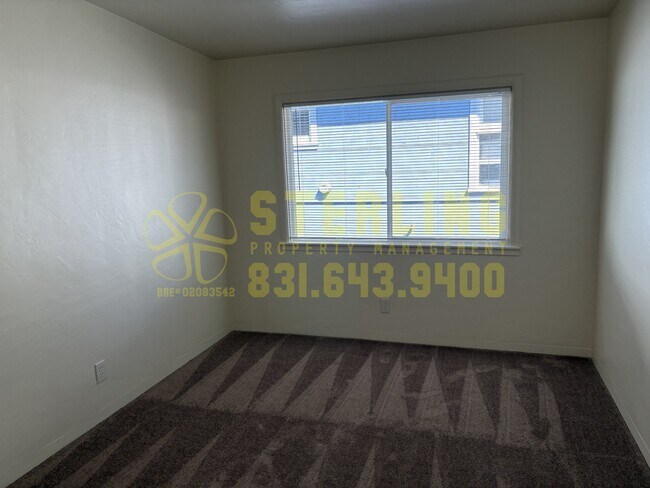 Building Photo - 812 Park Avenue - Monterey