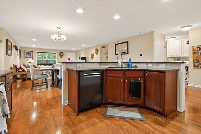 Building Photo - 2093 Mykola Rd