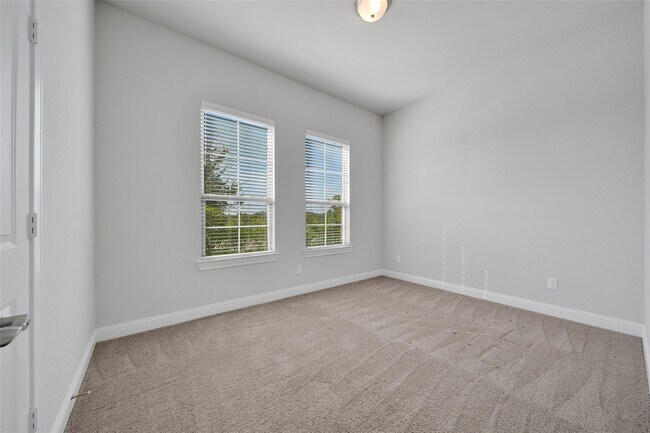 Building Photo - 20230 Windsor Fld