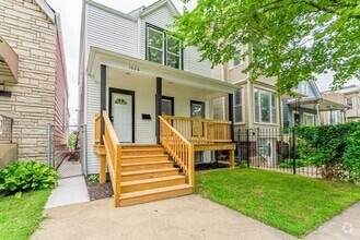 Building Photo - 1626 N Harding Ave