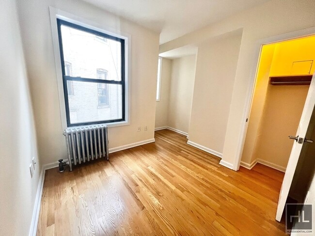 Building Photo - AMSTERDAM AVENUE