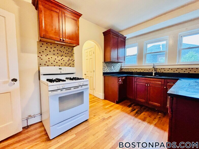 Building Photo - 38 Kirkwood Rd