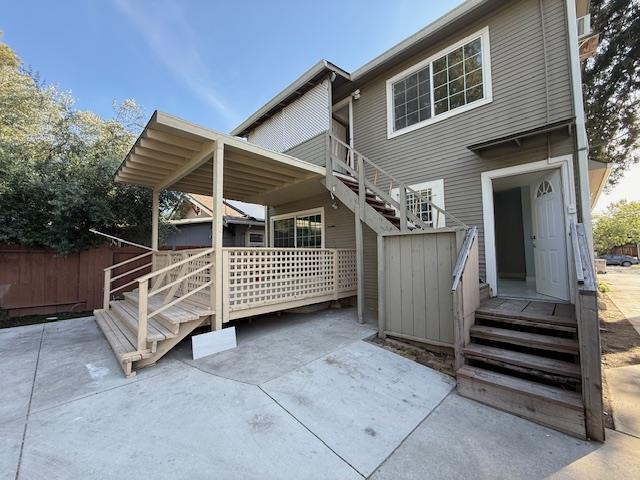 Building Photo - 396 N 17th St